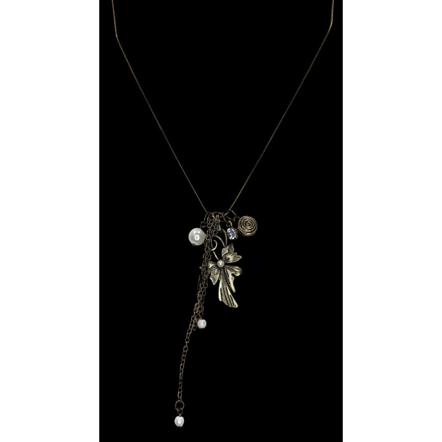 Vintage-Inspired Coquette Bronze Pendant Necklace With Faux Pearl & Crystal Accents