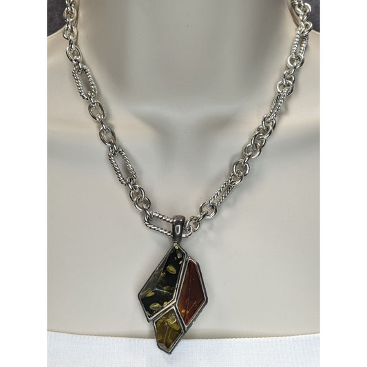 Vintage Confetti Lucite Pendant Necklace With Chunky Silver Tone Chain