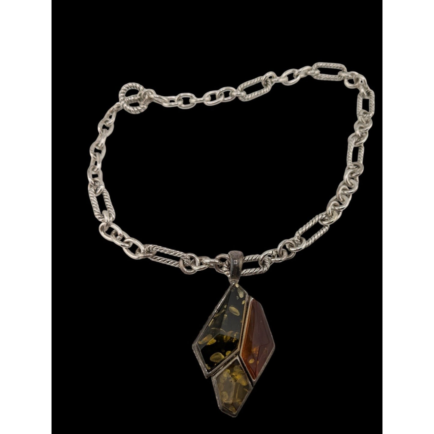 Vintage Confetti Lucite Pendant Necklace With Chunky Silver Tone Chain