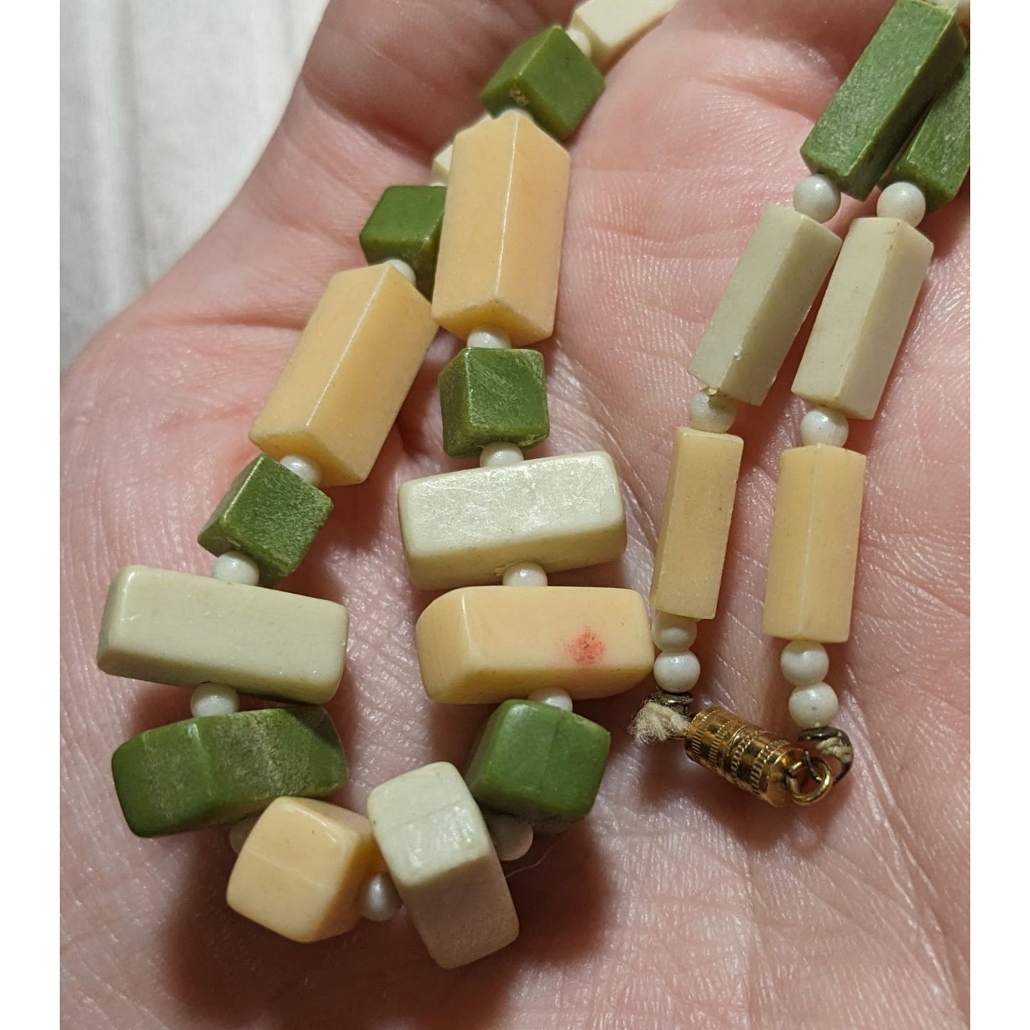 Vintage 1920s Celluloid/Bakelite Green Beaded Necklace