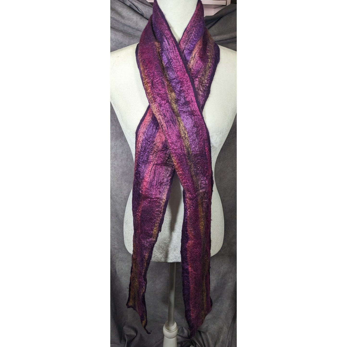 Yomo New York Purple Metallic Felted Scarf