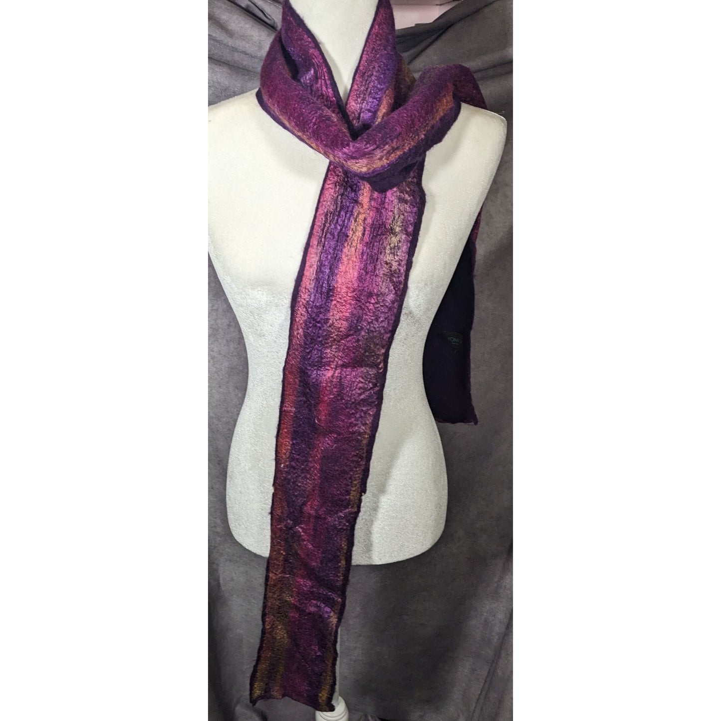 Yomo New York Purple Metallic Felted Scarf