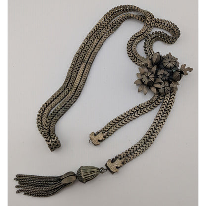 Vintage Dimensional Floral & Oak Leaf Bolo Necklace With Tassel