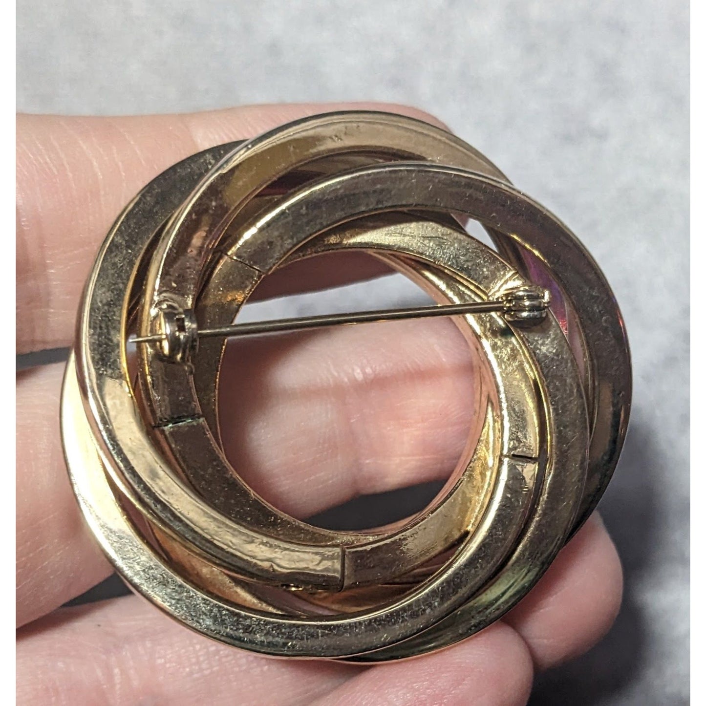 Vintage Square Tube Knot Gold Tone Brooch