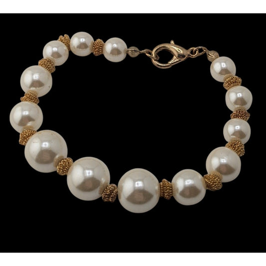 Vintage Glam Classic Pearl Gold Tone Graduated Beaded Bracelet