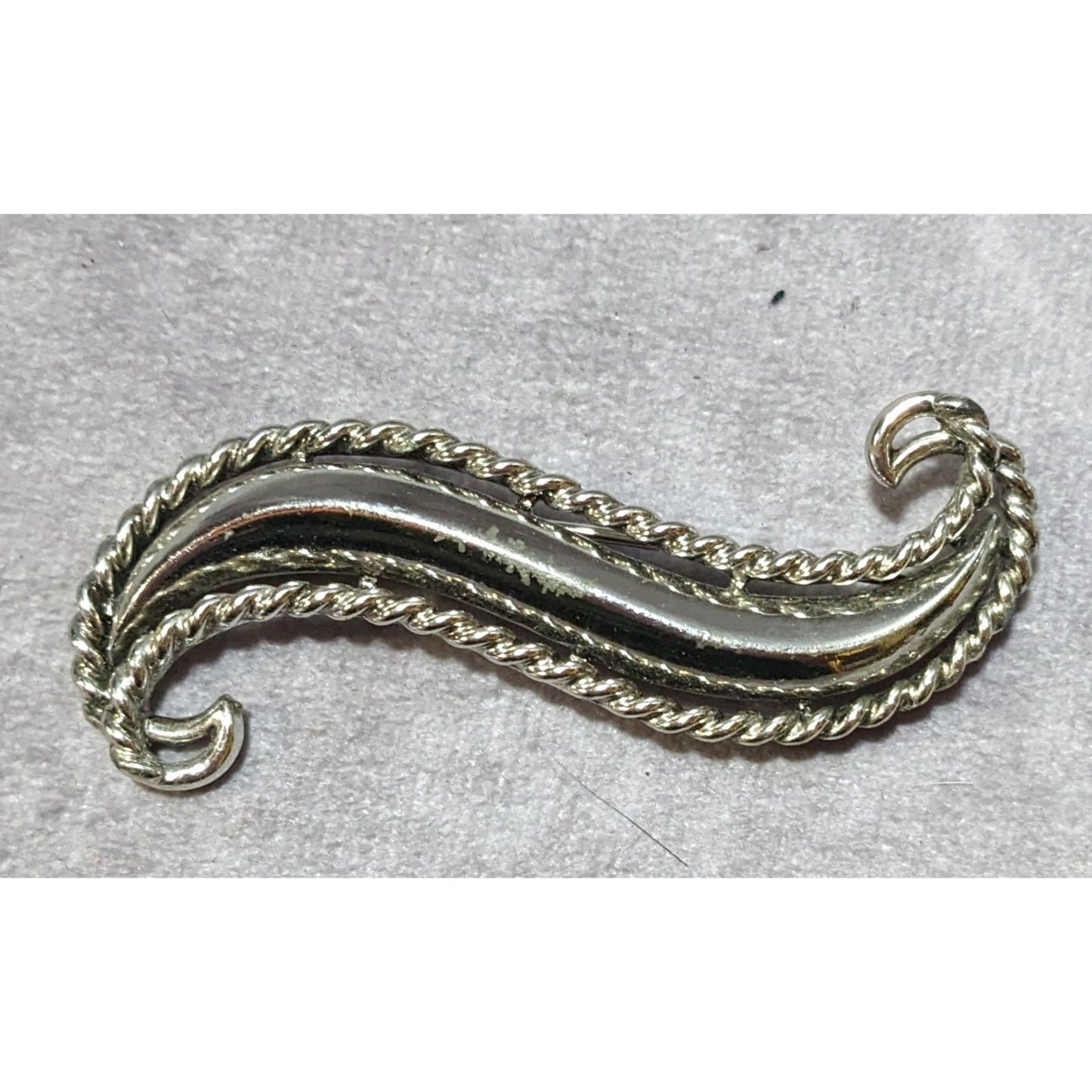 Vintage Silver Tone Art Nouveau Whimsical Swirl Brooch