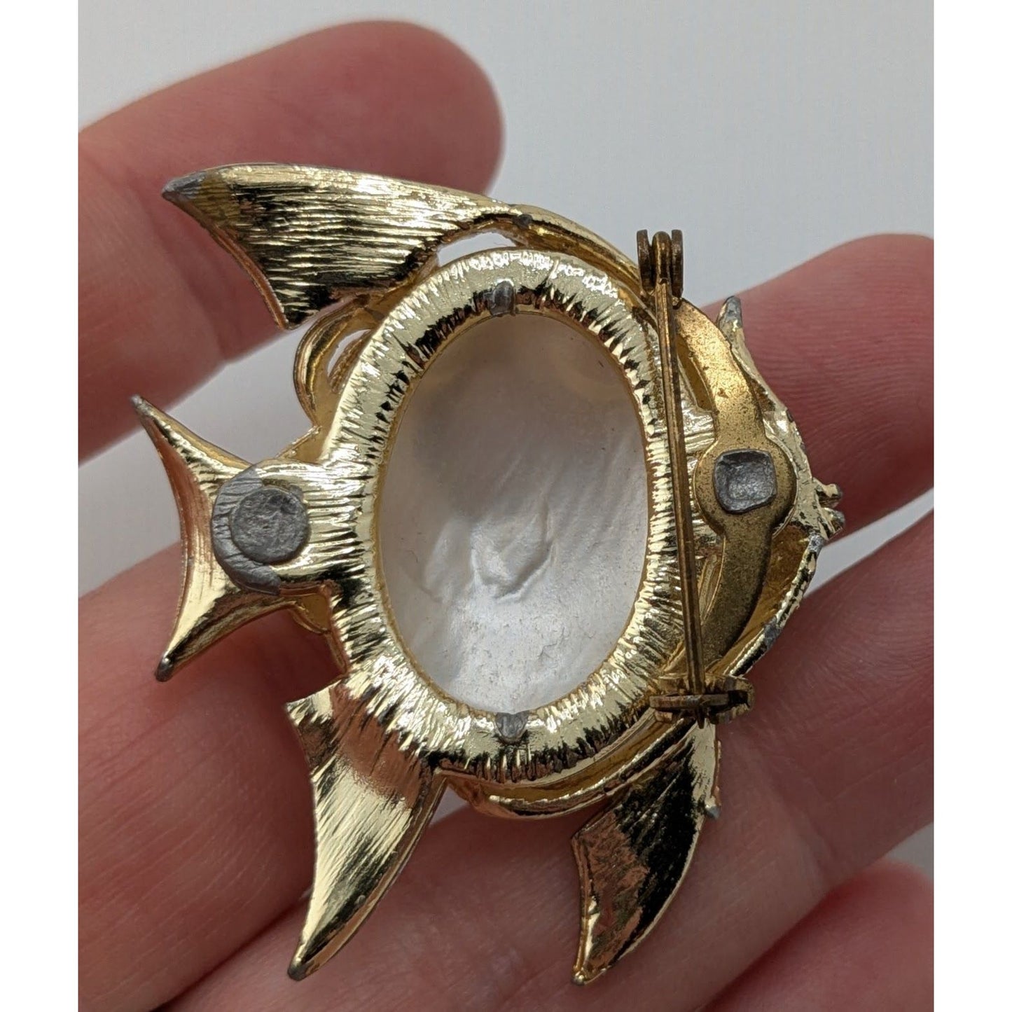 Vintage Angelfish Brooch Gold Tone White Shell Inlay Red Glass Eye Mid Century Glam Pin