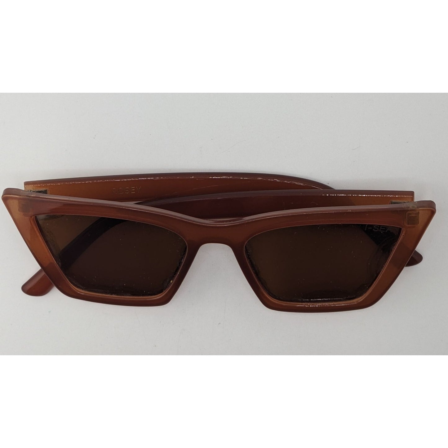I-Sea Rosey Brown Cat-Eye Sunglasses 55mm Lenses 21mm Bridge 160mm Arms Retro Style