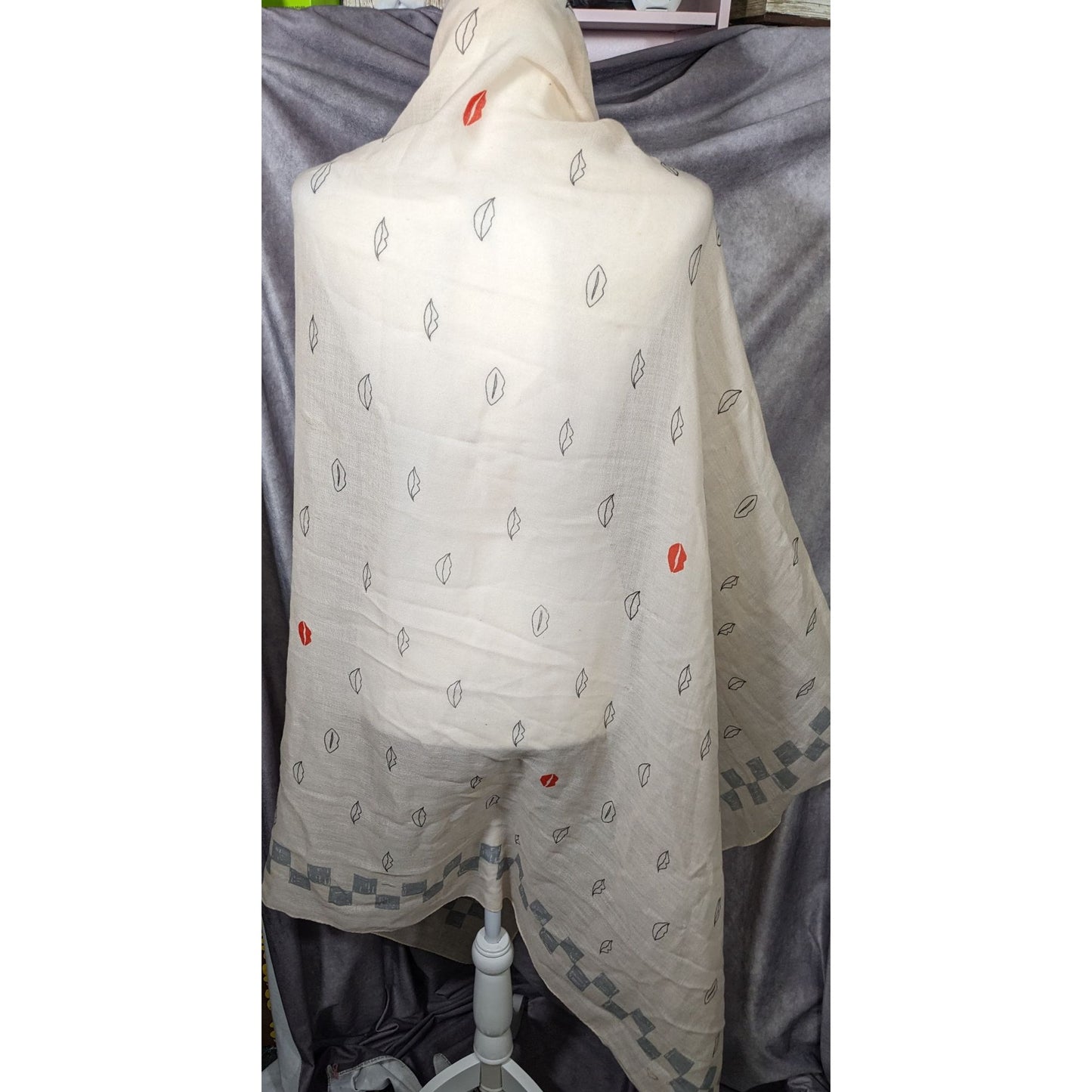 Rag & Bone Checkerboard Lip Print Shawl/Scarf