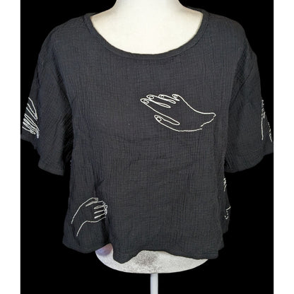 Millie & Lou Black Cropped Tee With White Hand Print
