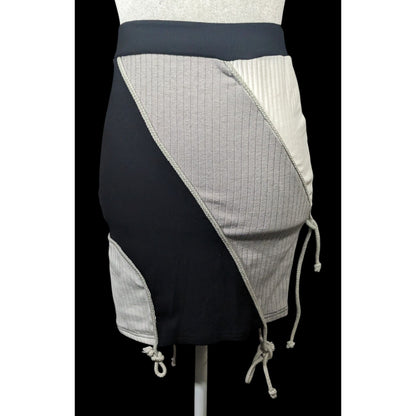 Akira Black White And Grey Diagonal Colour Block Ribbed Skirt Size Small
