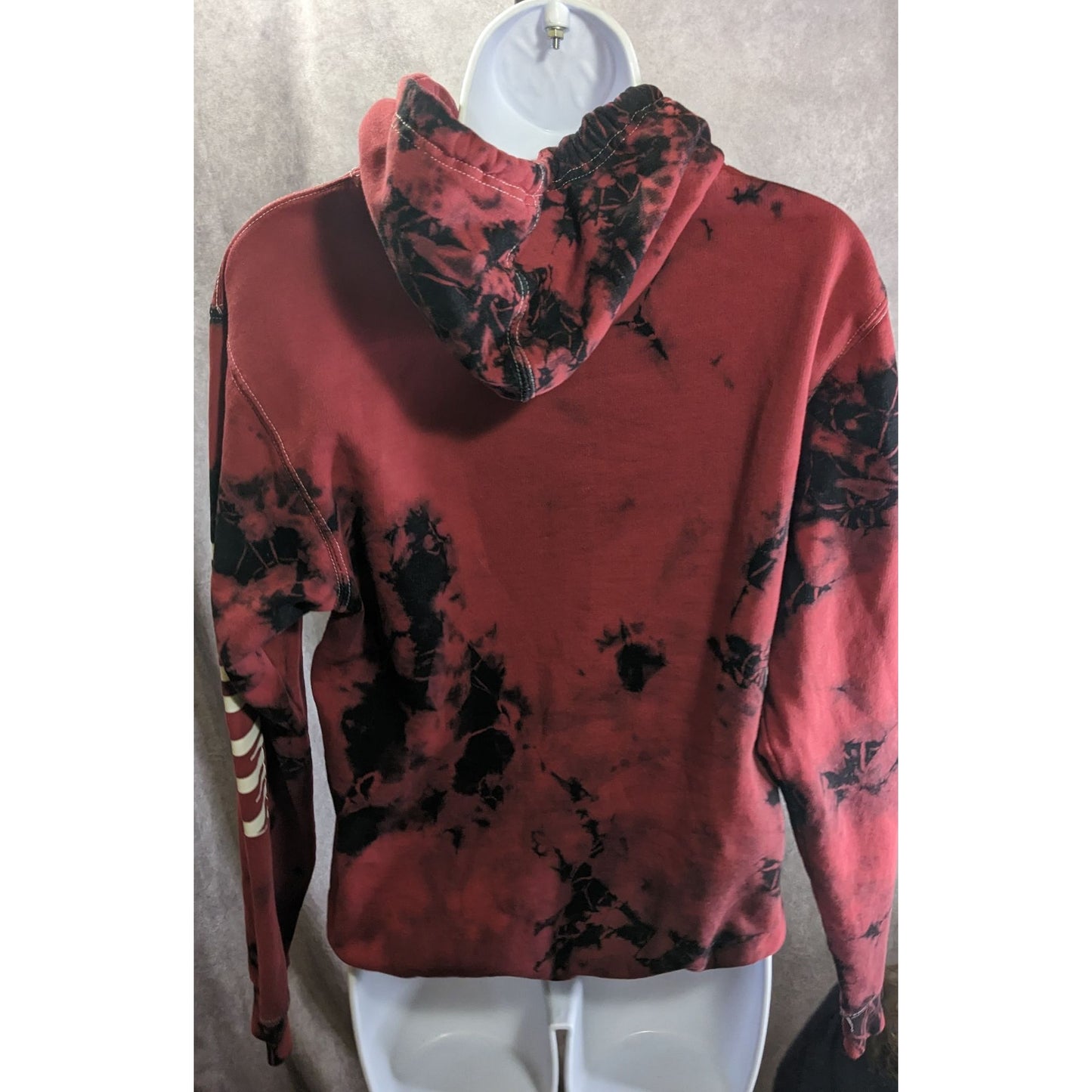 PacSun Womens Tie-Dye Hoodie Dreams Print Red & Black Size Small