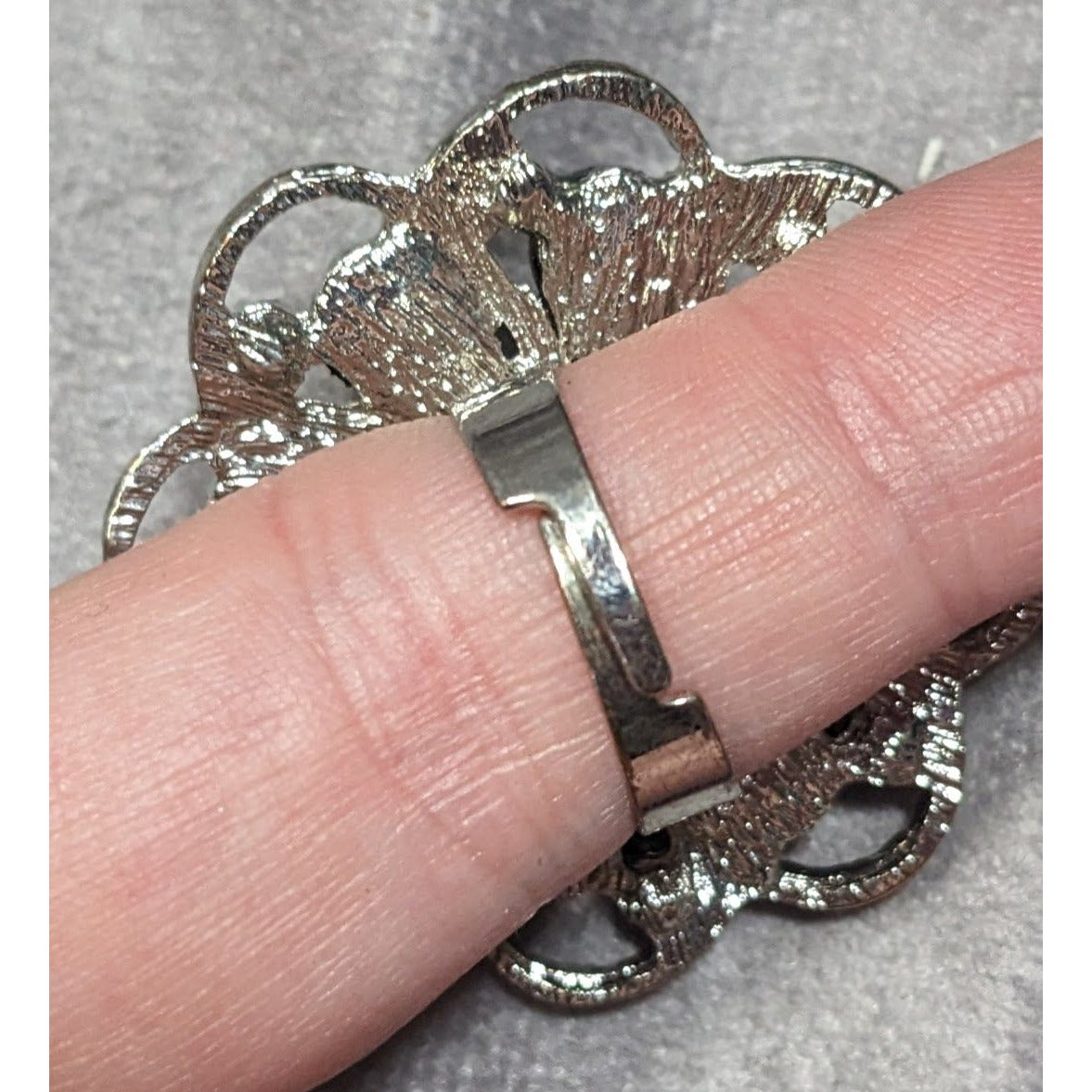 Fairycore Glam Brown And Silver Tone Rhinestone Flower Ring