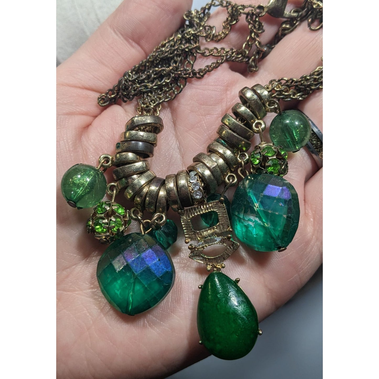 Vintage Whimsical Glam Green And Gold Tone Gemmed Necklace
