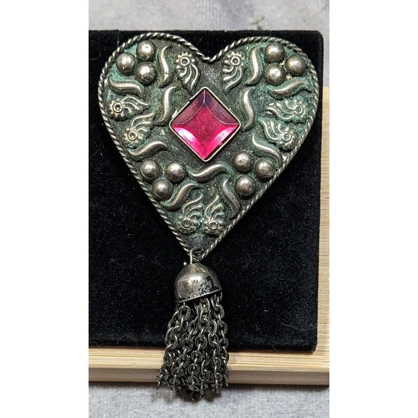 Vintage Fantasy Heart Brooch Silver Tone With Tassel