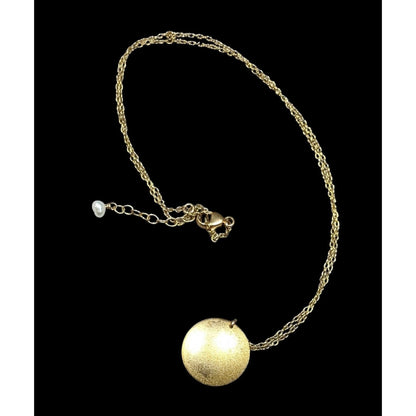 Modern Elegant Gold Tone Frosted Circle Pendant Necklace