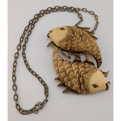Vintage 1970s Luca Razza Pisces Fish Pendant Necklace 19" Chain 3.5" Cream & Gold Pendant Astrological Jewelry