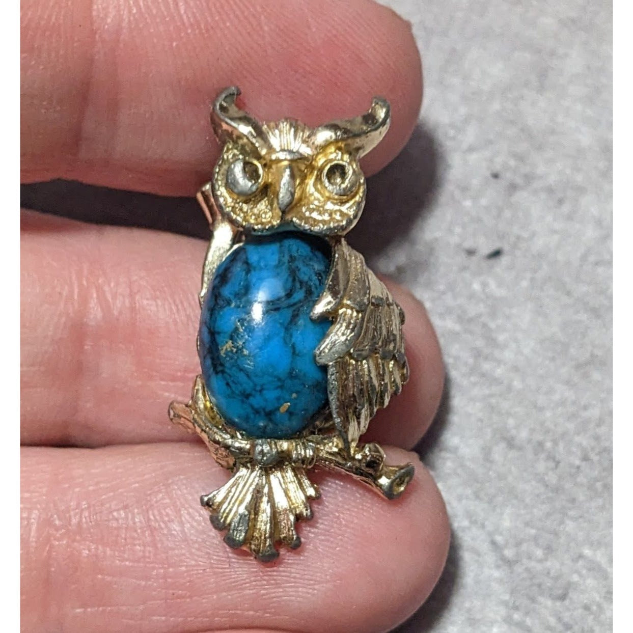 Vintage Gerrys Gold Tone Faux Turquoise Owl Brooch