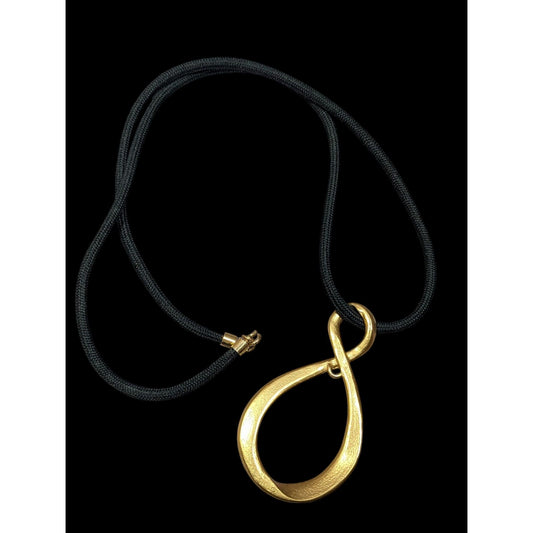 Vintage Avon Elegant Gold Tone Infinity Pendant Necklace