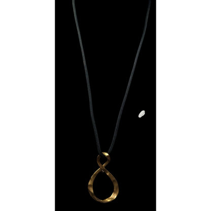 Vintage Avon Elegant Gold Tone Infinity Pendant Necklace