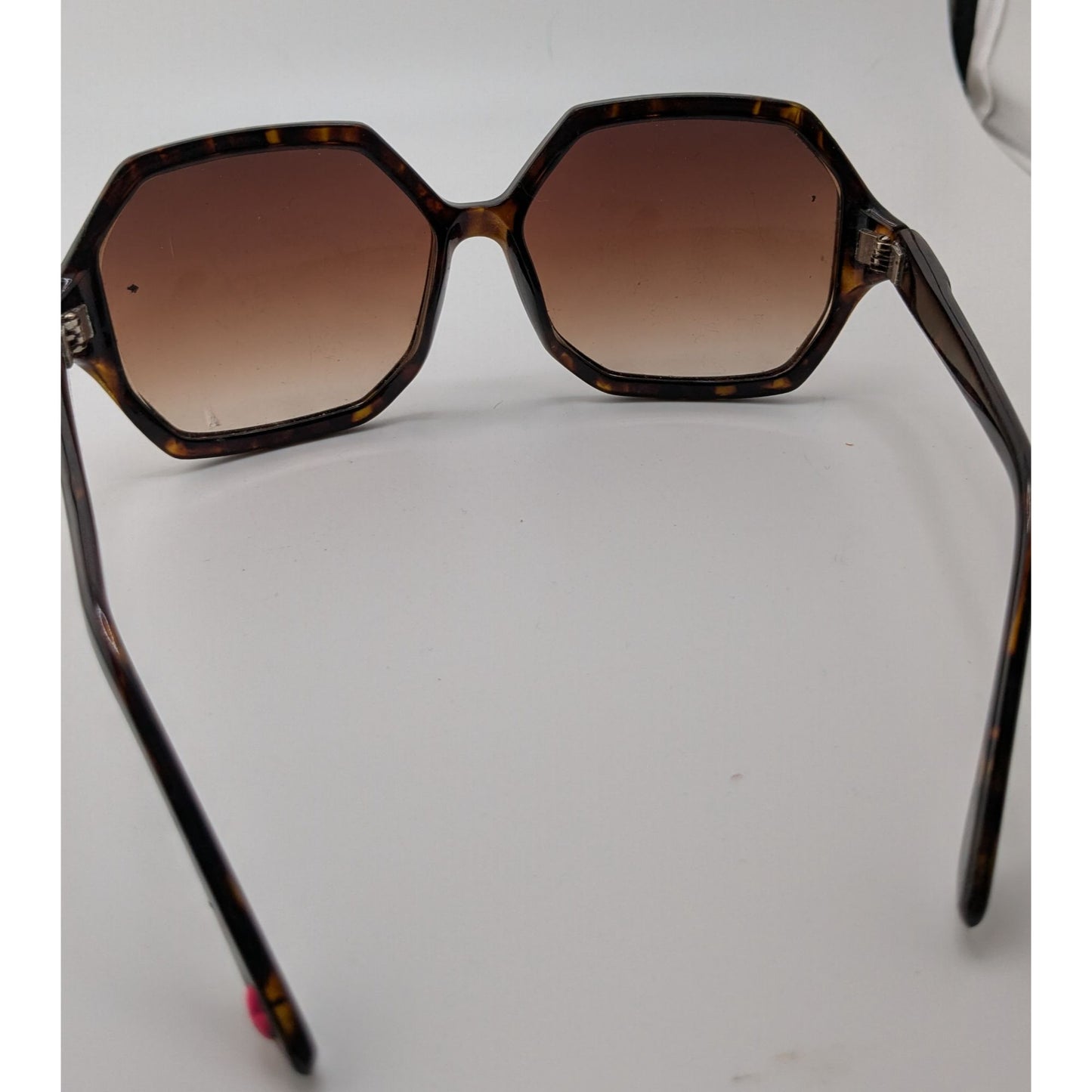 Betsey Johnson Oversized Tortoise Sunglasses With Gradient Brown Lenses