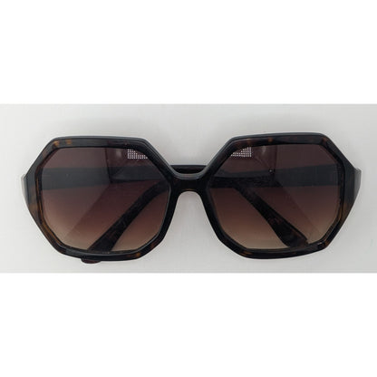 Betsey Johnson Oversized Tortoise Sunglasses With Gradient Brown Lenses