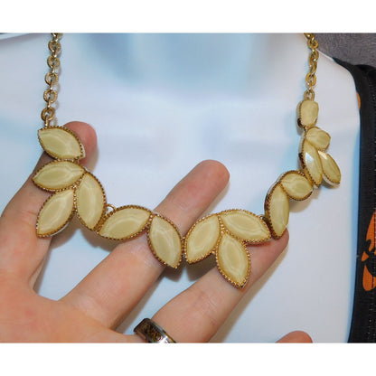 Retro Cream Shimmer Floral Leaf Costume Necklace