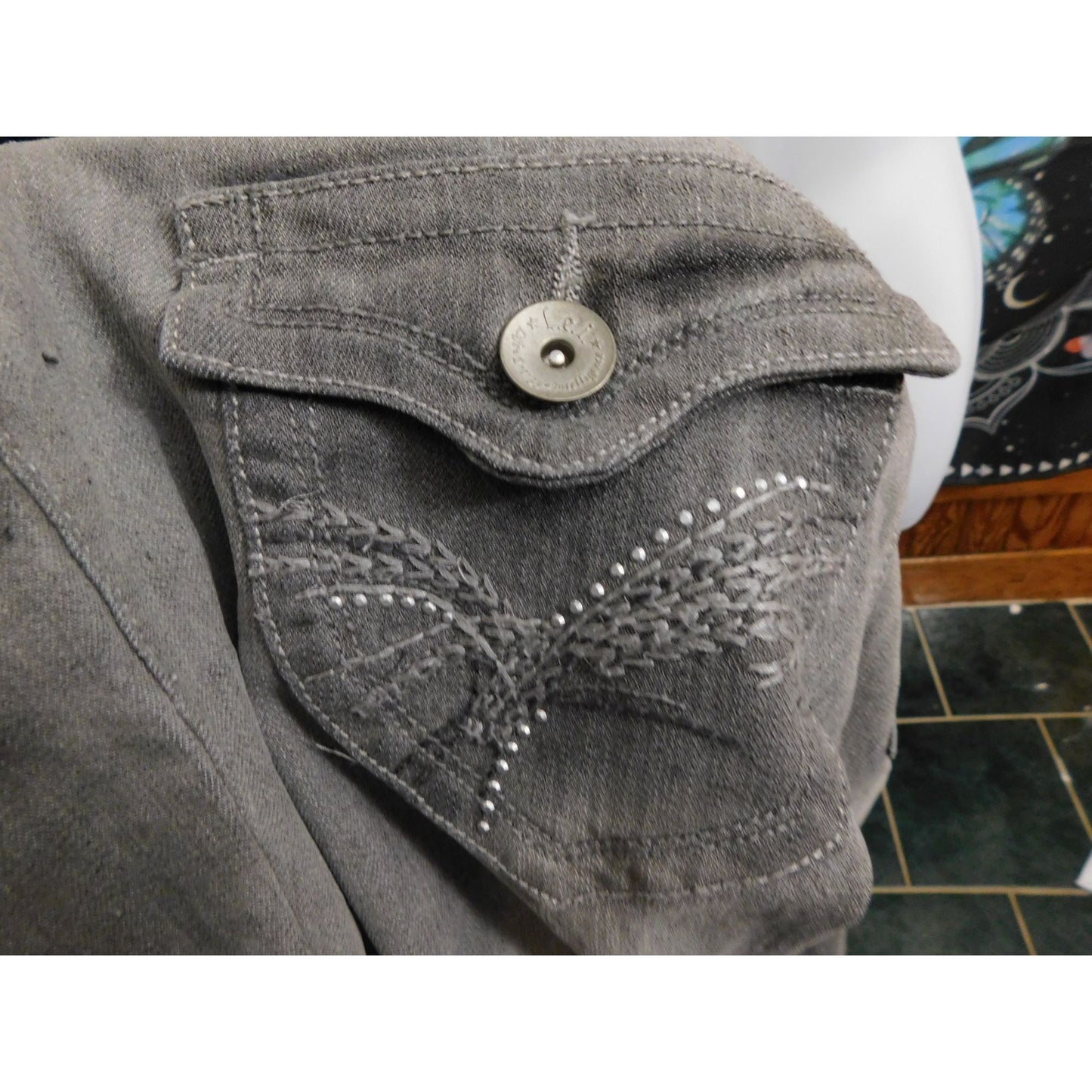 L.E.I. Ashley Lowrise Skinny Jeans Faded Grey