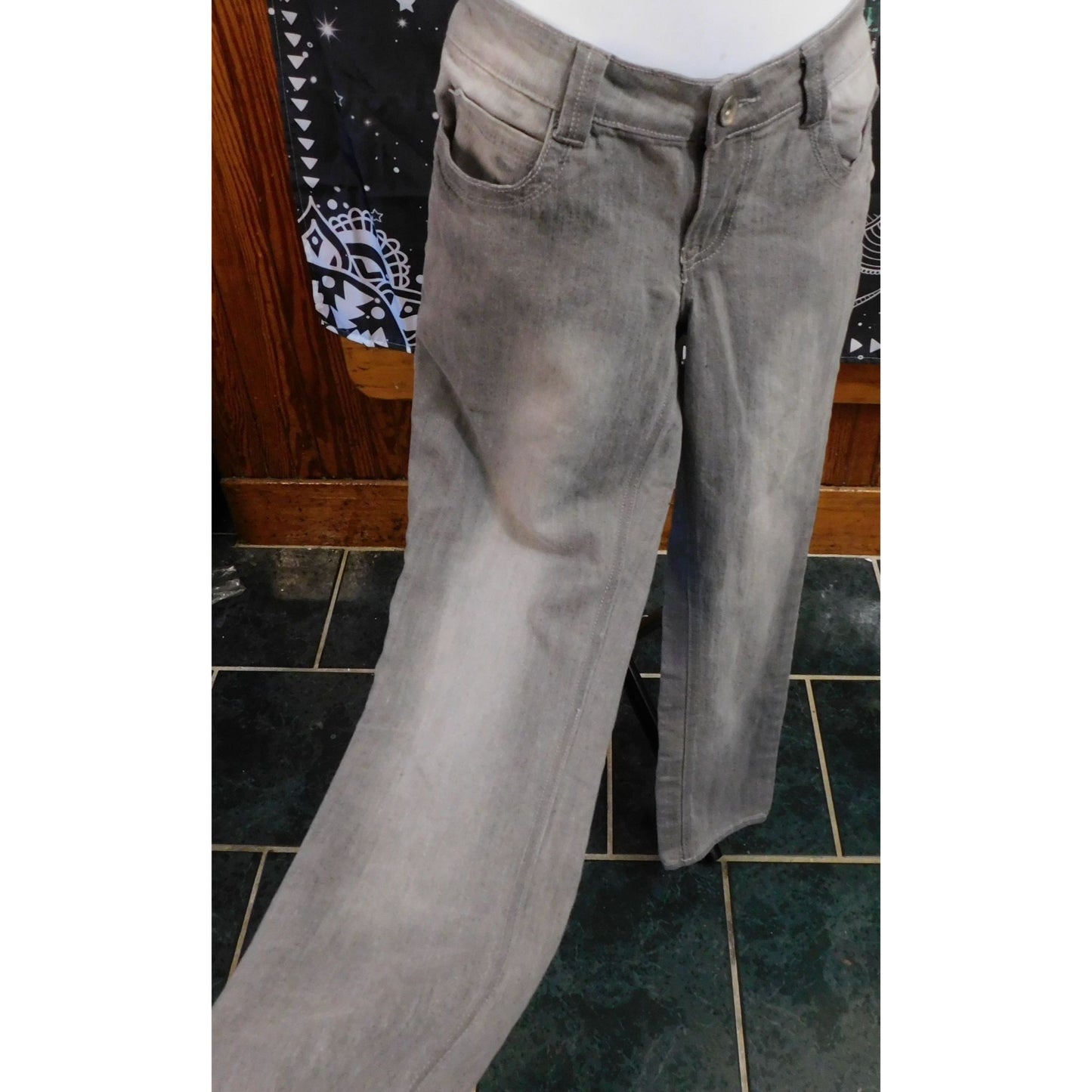 L.E.I. Ashley Lowrise Skinny Jeans Faded Grey