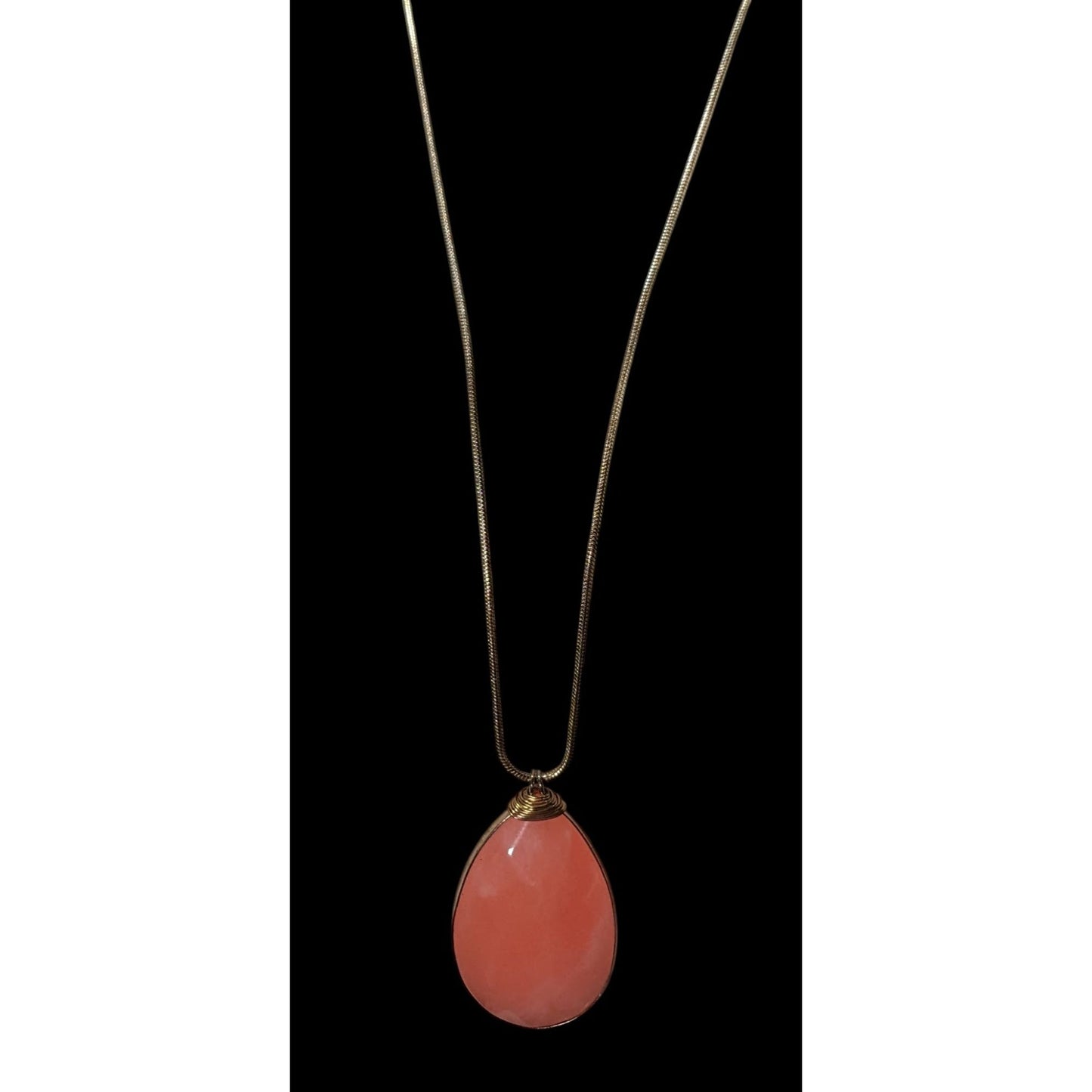 Retro Teardrop Simulated Pink Agate Faceted Teardrop Necklace On Gold Tone Chain