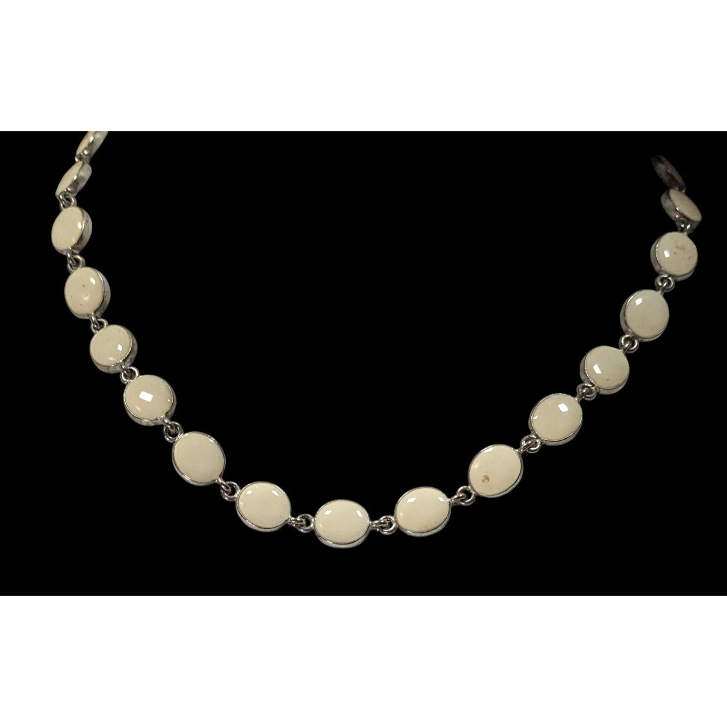 Vintage Reversible Black & Cream Enamel Link Necklace