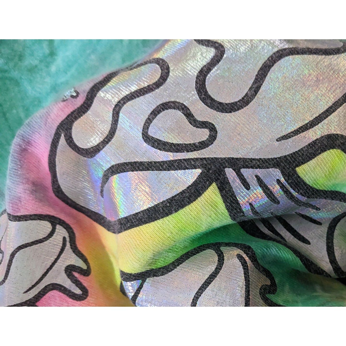 Spencer's Retro Groovy Rainbow Tie-Dye Prismatic Mushroom Shirt Size Medium