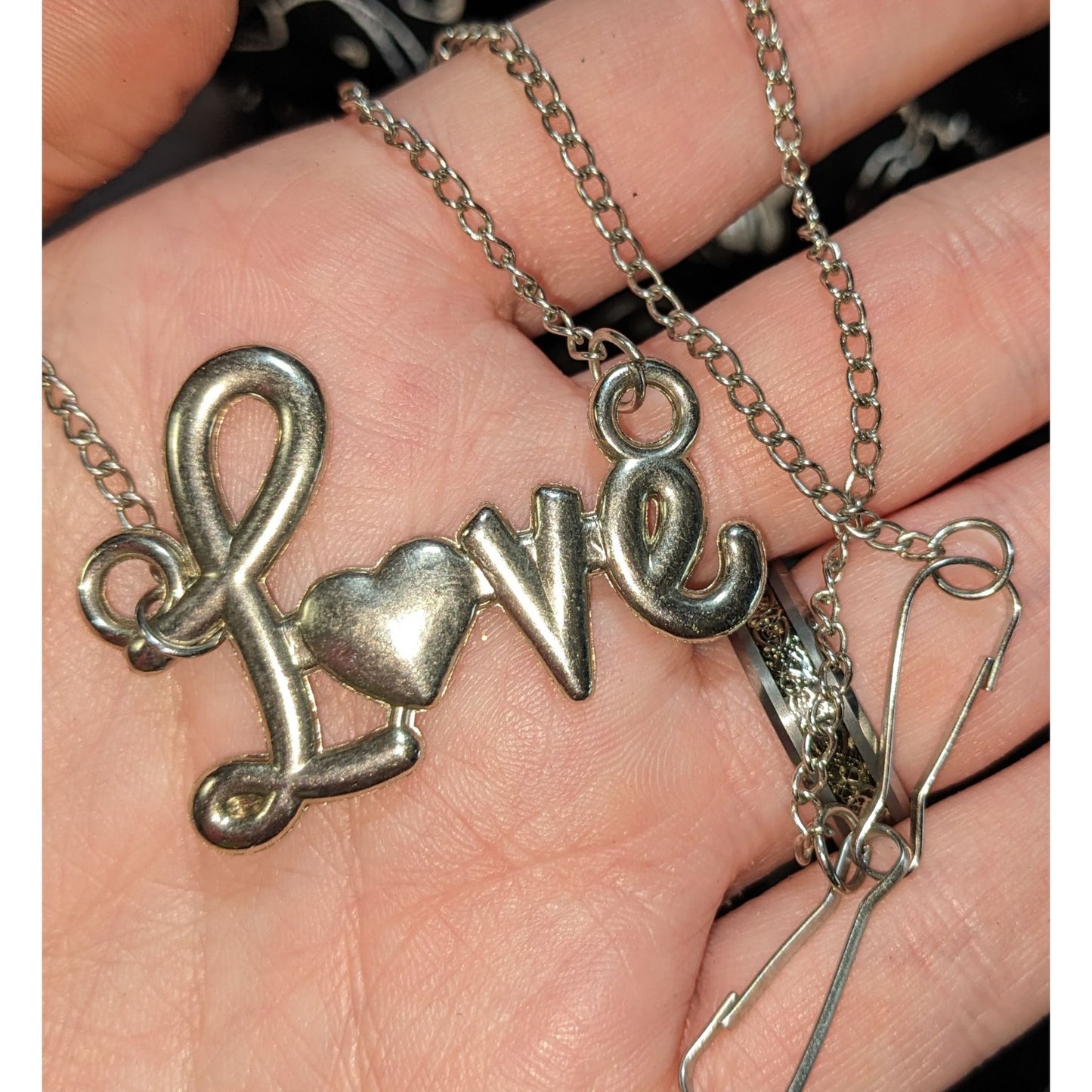 Love Pendant Necklace With Chain In Silver Tone