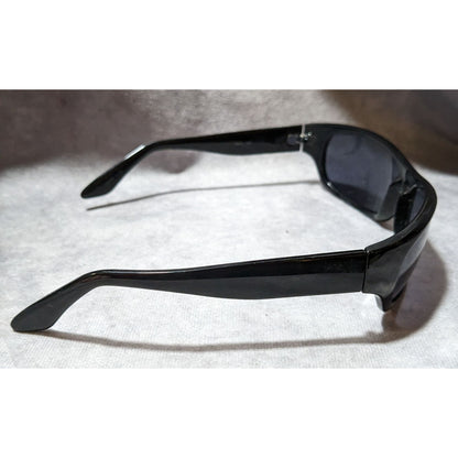 Dockers Classic Black Casual Fashion Sunglasses