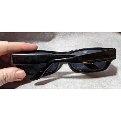 Dockers Classic Black Casual Fashion Sunglasses