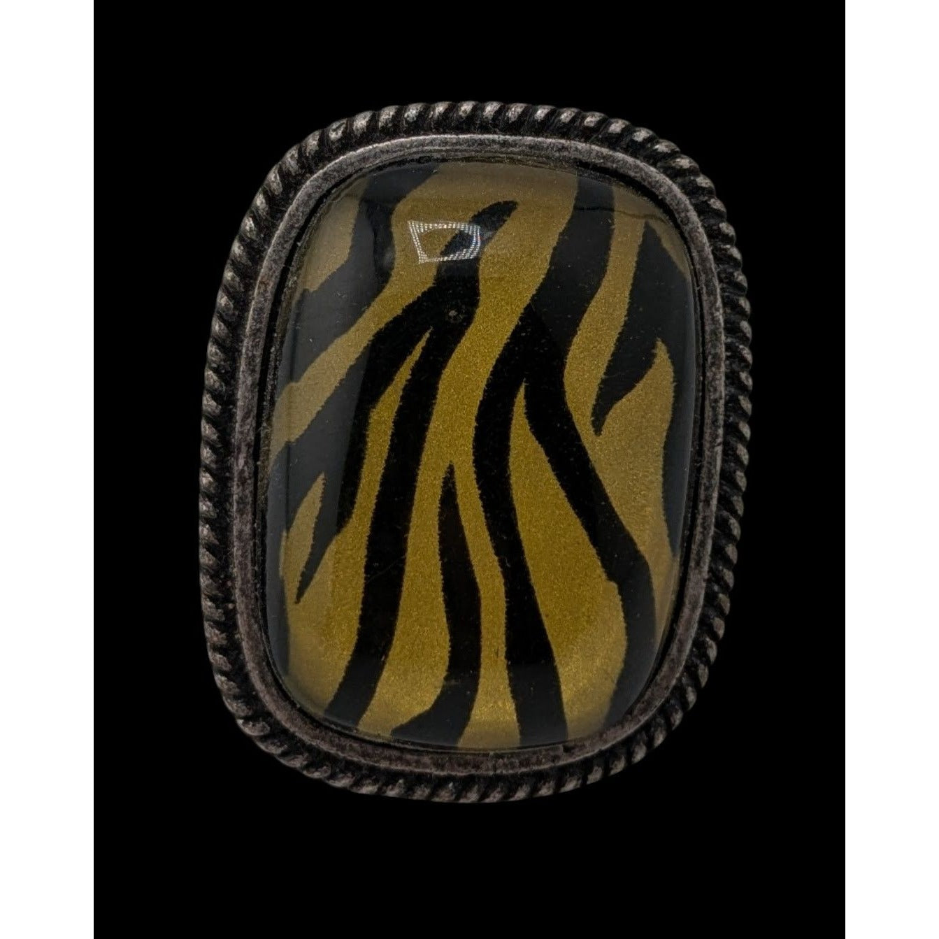 Vintage Tiger Stripe Statement Ring With Antiqued Silver-Tone Band Size 7