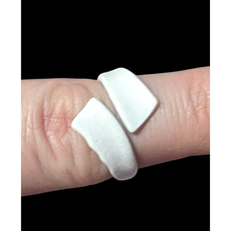 White Abstract Metal Wrap Ring With Enamel Finish Size 7 1/2