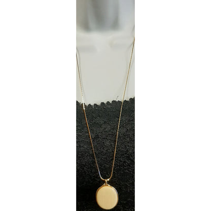 Vintage Napier Cream Stone Cabochon Pendant Necklace On Gold Tone Chain
