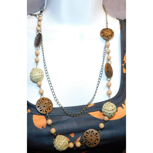 Vintage Wood And Crochet Beaded Necklace
