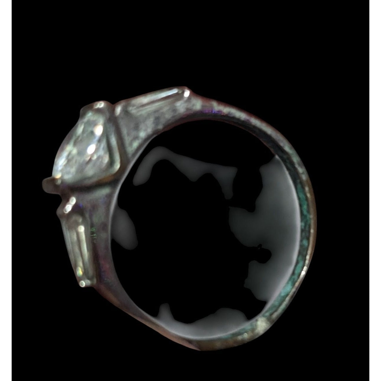 Elegant Clear Gemmed Silver Tone Engagement Ring Size 7
