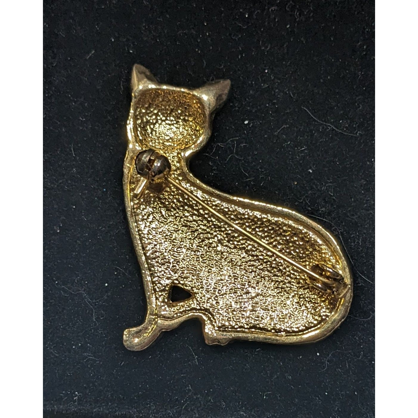 Vintage Cat Black Enamel And Gold Tone Brooch With Rhinestone Eyes