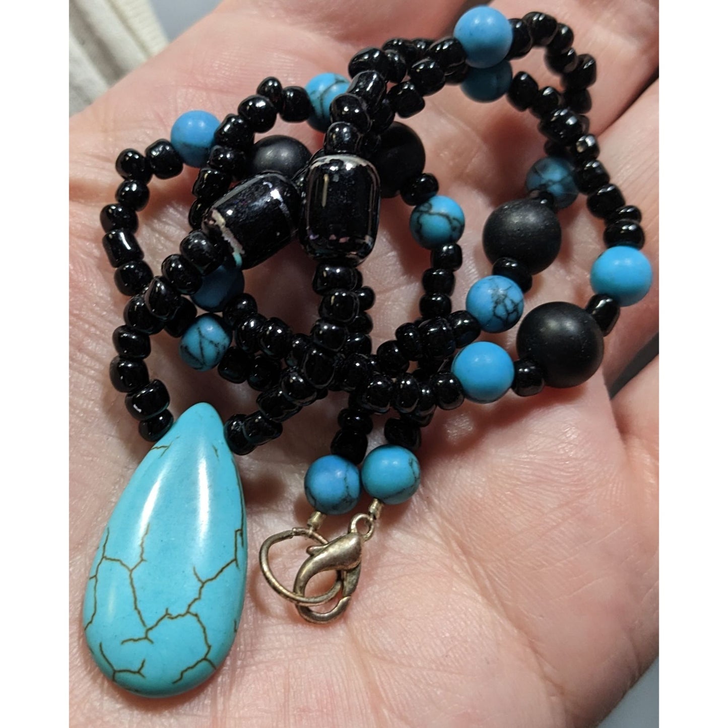 Turquoise & Black Beaded Necklace W/ Teardrop Pendant