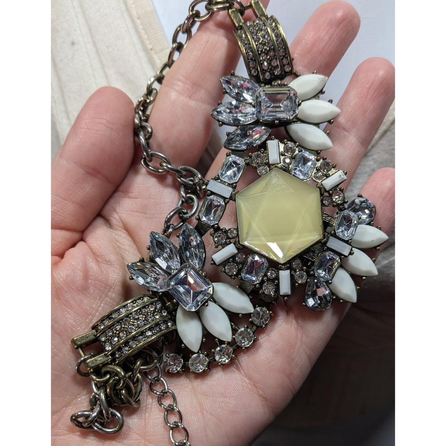 Art Deco Style Glam Glass And Acrylic Gemmed Articulated Statement Necklace