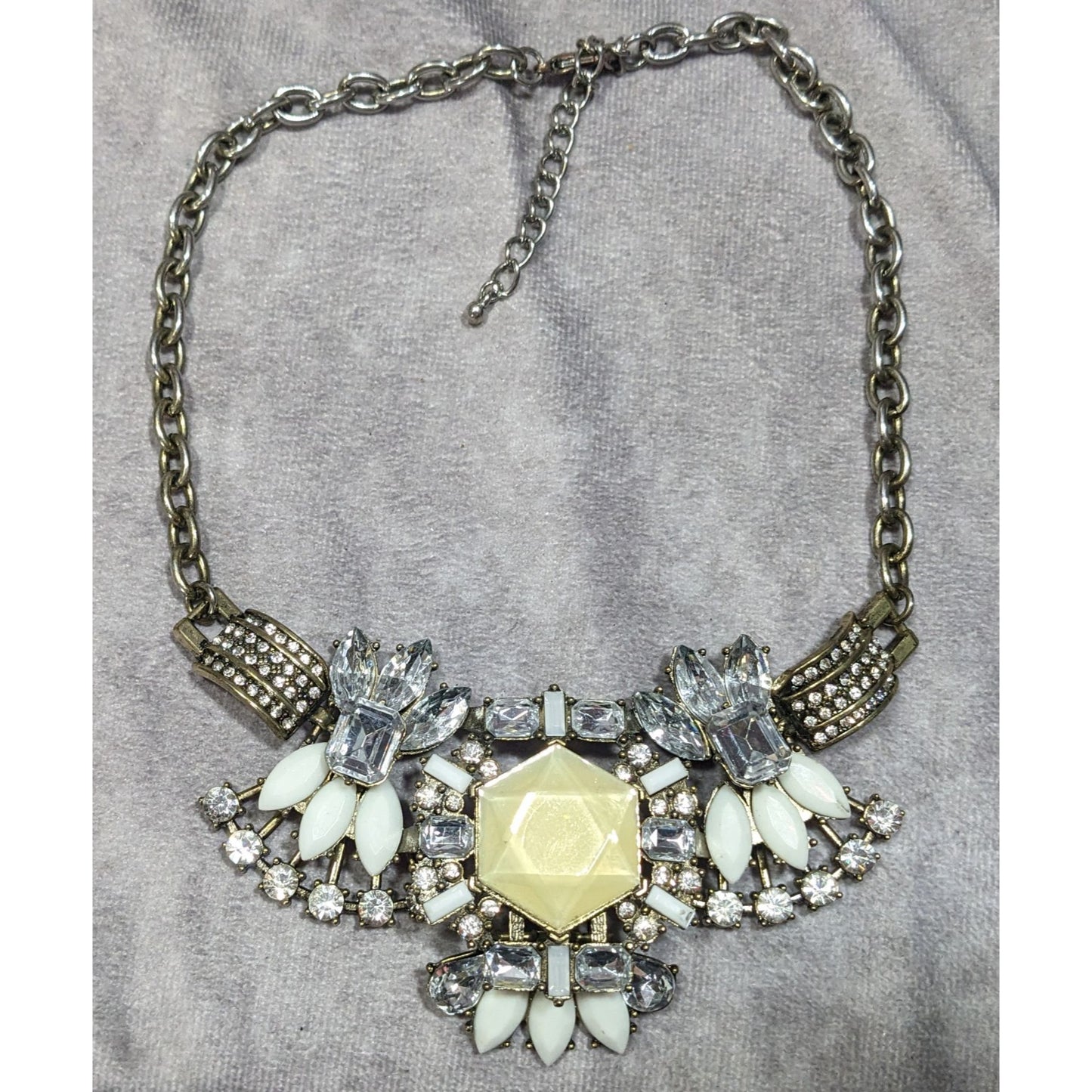 Art Deco Style Glam Glass And Acrylic Gemmed Articulated Statement Necklace