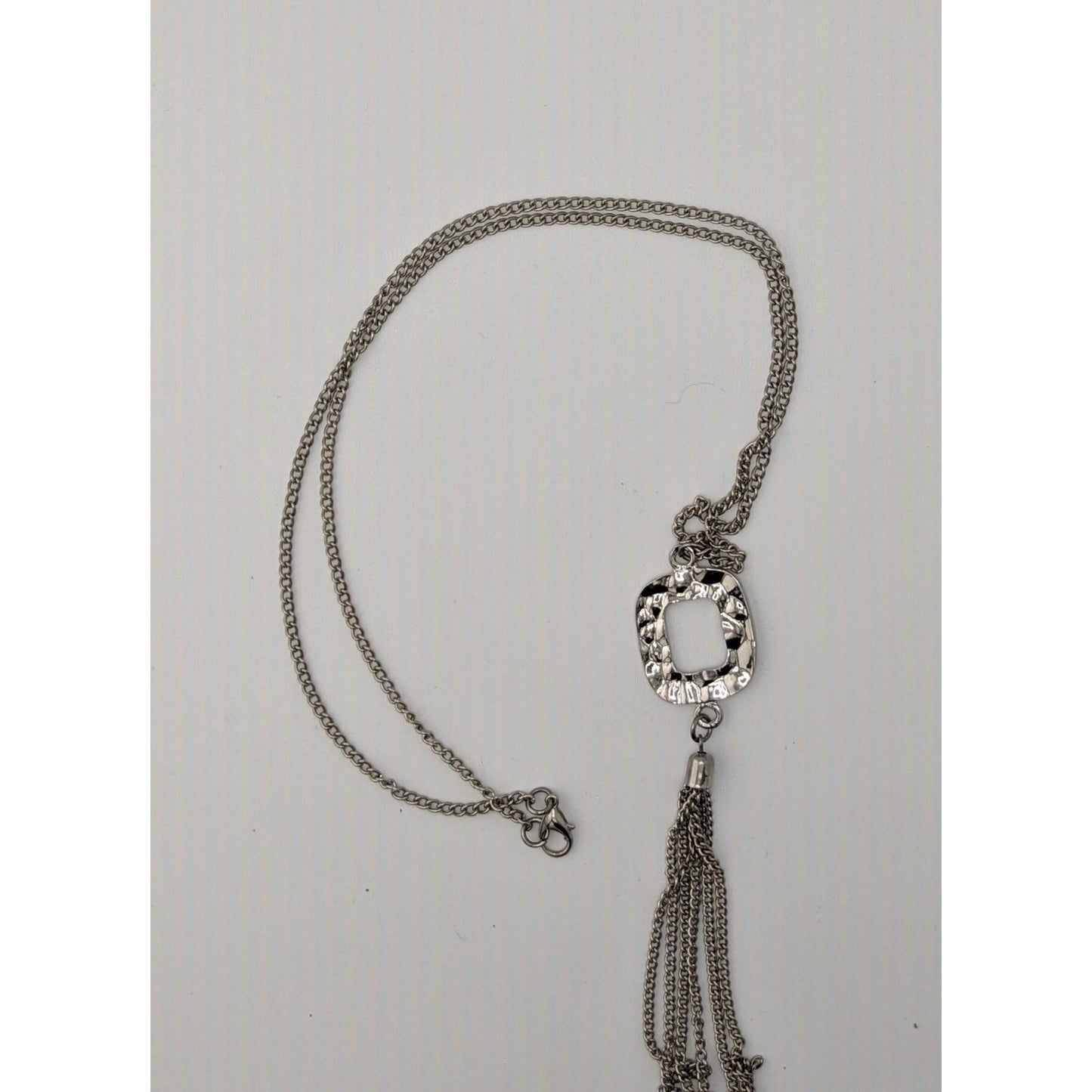 Brutalist Hammered Pendant Necklace With Tassel Accent