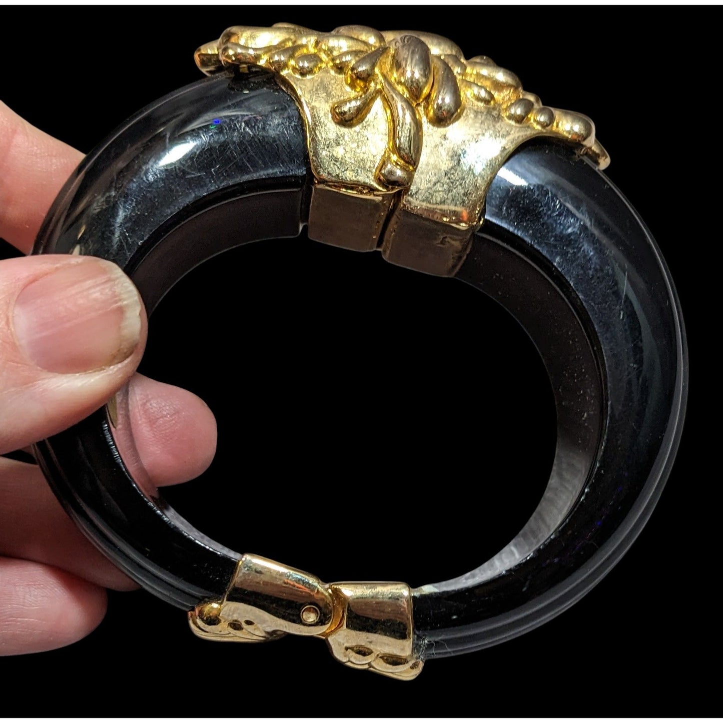 Vintage Inna Cytrine Paris Fleur Chrysanthemum Lucite And Metal Clamper Bracelet