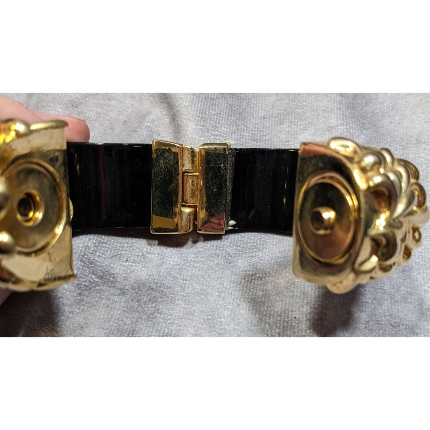 Vintage Inna Cytrine Paris Fleur Chrysanthemum Lucite And Metal Clamper Bracelet