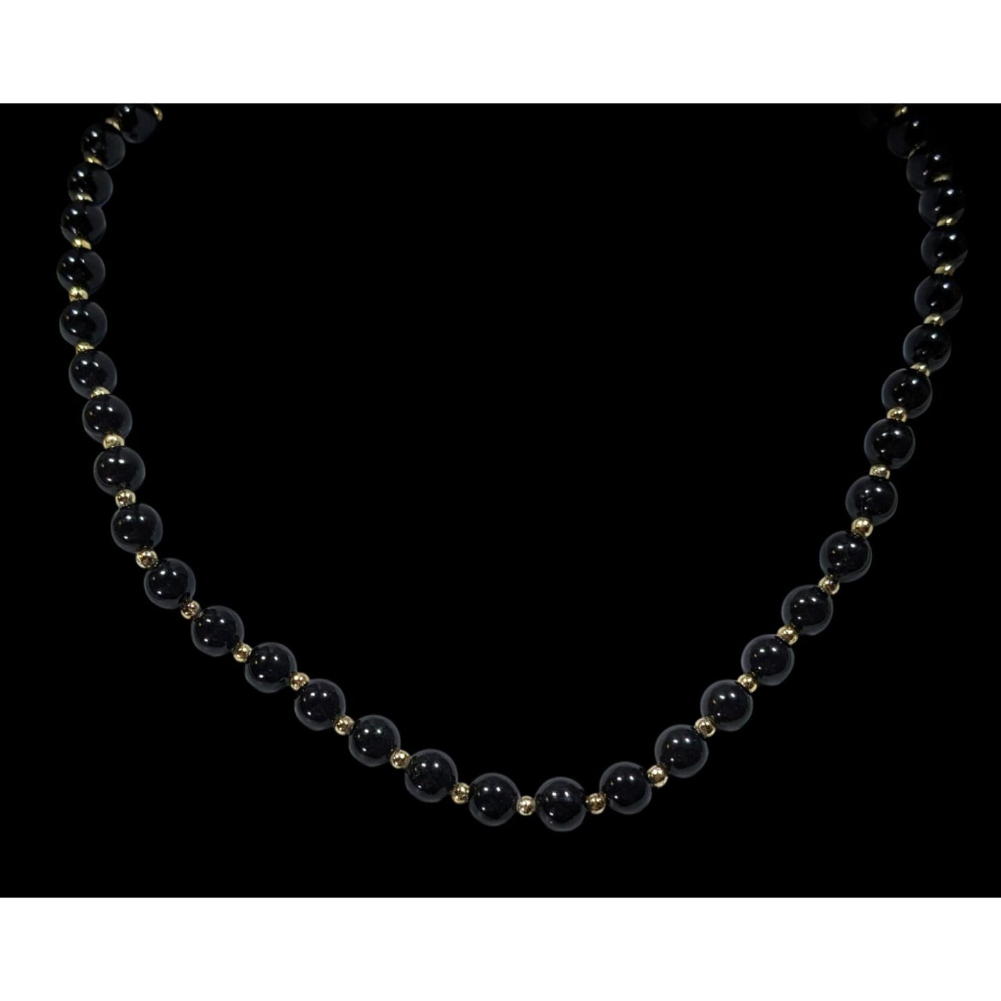 Vintage Classic Black And Gold Tone Alternating Beaded Necklace