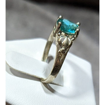 Whimsical Sterling Silver Ring With Teal Stone Size 8