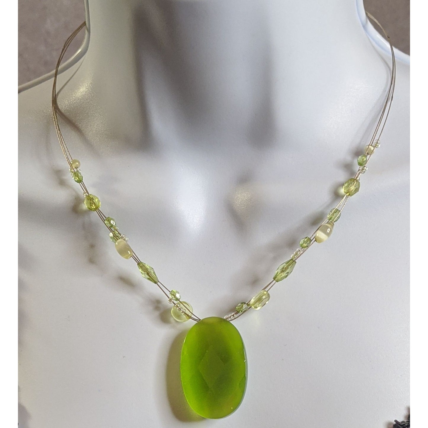 Mystical Green Faceted Oval Pendant Necklace With Beaded Strand
